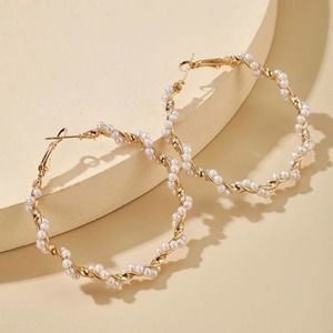 Stunning Pearl & Gold Spiral Hoop Earrings